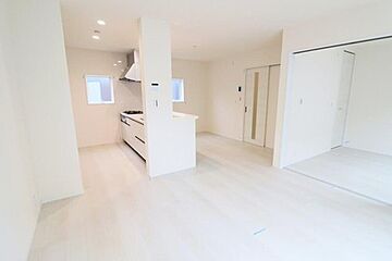 一宮市赤見小学校西（2号棟）　リーブルガーデン その他