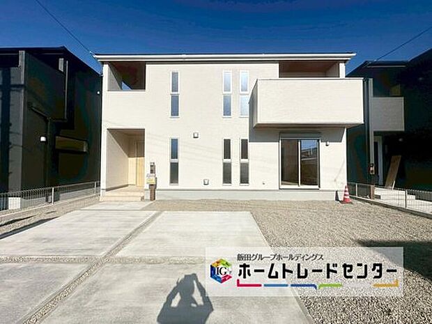 4号棟
当日のご見学予約も承ります。同じものは2つとない「夢のマイホーム」との出会いが待っているかもしれません♪
