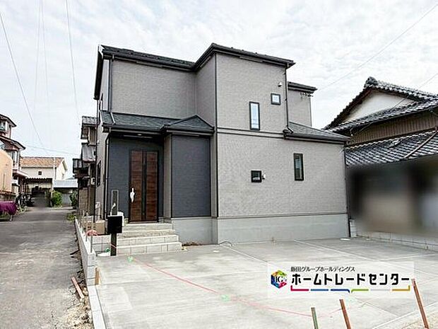 A号棟
限定１邸！堂々完成いたしました！ぜひ現地にて、実際の建物・街並み・日当たり等ご確認下さい♪お問い合わせはお気軽に☆