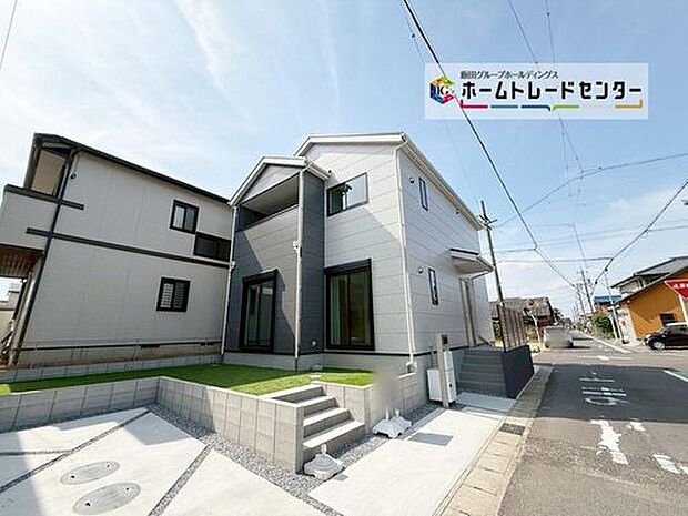 1号棟
限定１邸！堂々完成いたしました！ぜひ現地にて、実際の建物・街並み・日当たり等ご確認下さい♪お問い合わせはお気軽に☆
