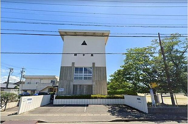 関市立旭ケ丘中学校（約1,600m）