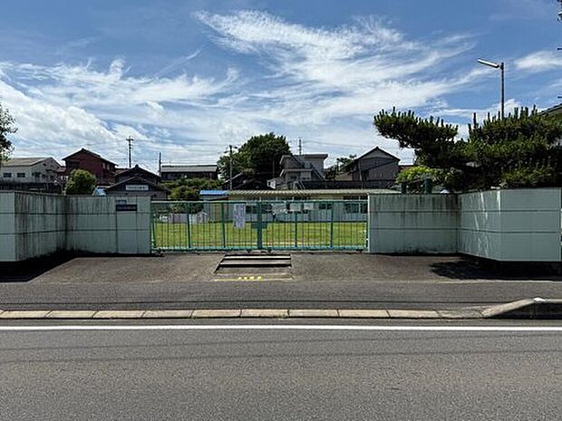 一宮市立里小牧保育園（約807m）
