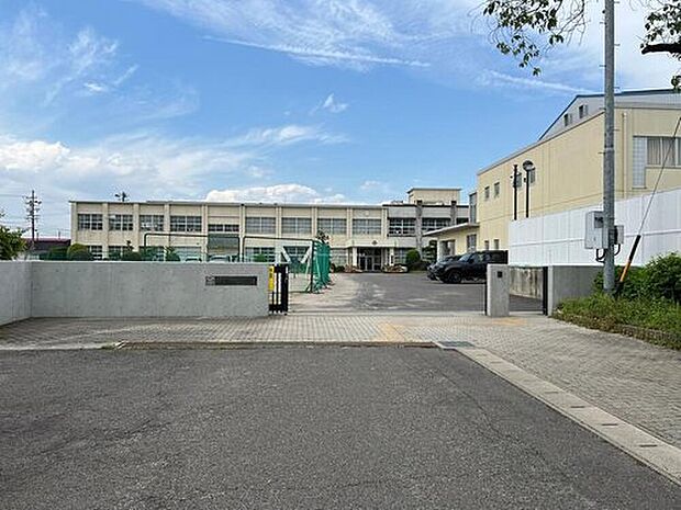 江南市立北部中学校（約870m）