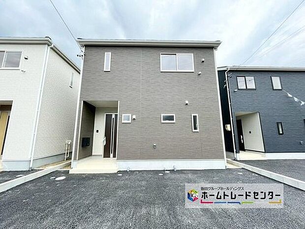 【全体区画図】２号棟
この街で・この家で暮らしたいと思わせる理由を是非現地でお確かめ下さい。今から見たい！大歓迎です。お気軽にホームトレードセンターまでお問い合わせください！