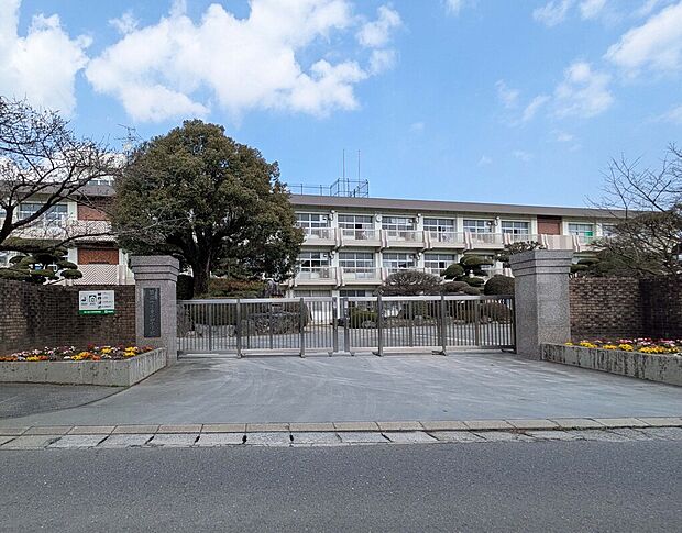筑前町立東小田小学校(約1,200m)