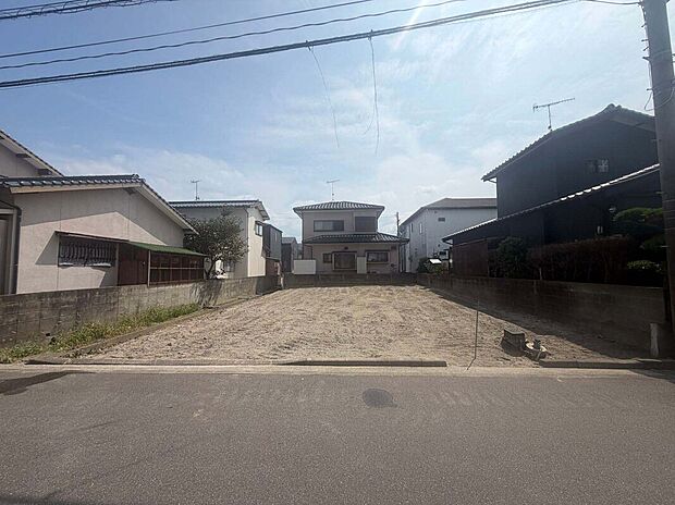 【【対象地】】JR筑肥線「波多江」駅まで徒歩14分！昭和自動車「波多江小学校前」停も徒歩7分と近く、公共交通機関を使っての移動がスムーズです♪