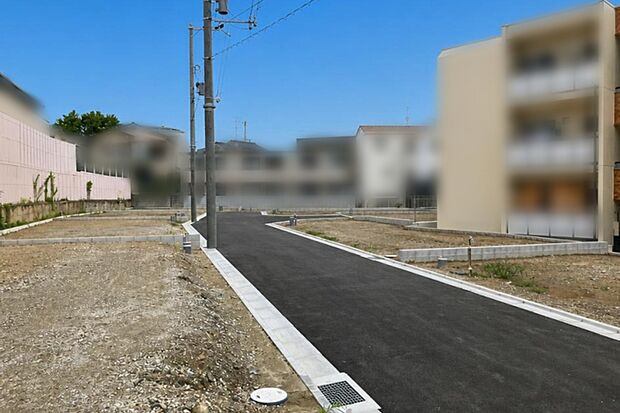 【現地写真（前面道路）】２０２６年９月撮影