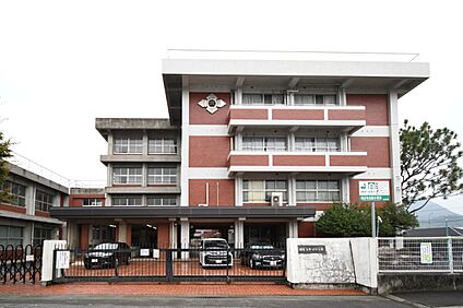 高松市立国分寺北部小学校 1300m(徒歩17分)