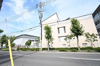 高松市立高松第一小学校 徒歩543m