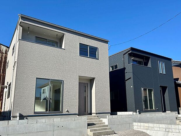 枝川小学校まで徒歩5分。スーパーや公園なども徒歩10分圏内で子育てしやすいエリアの4LDKです♪※撮影月：2026年1月(外構工事中)