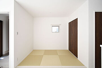 土佐市高岡町建売(11)(12)　太陽光5.280～6.160kW搭載 ZEH住宅 その他