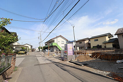 前面道路含む現地（造成後）