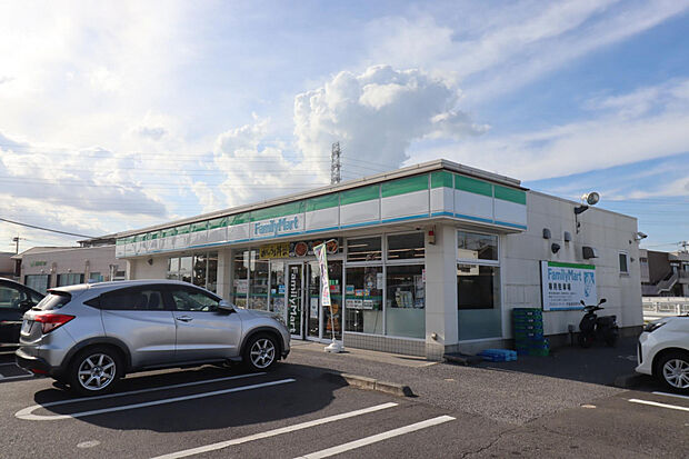 ファミリーマート宇都宮簗瀬町店（約338m）