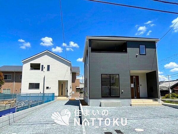 現地写真（街並み）
全２邸
駐車２台可能