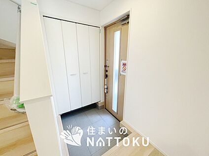 現地写真(玄関)