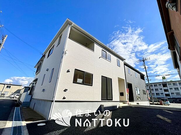 【現地写真(街並み)】耐震等級最高「3」取得で基準の1.5倍の性能・耐震強度で安心できます。