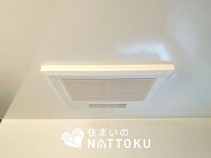 電気式浴室暖房換気乾燥機