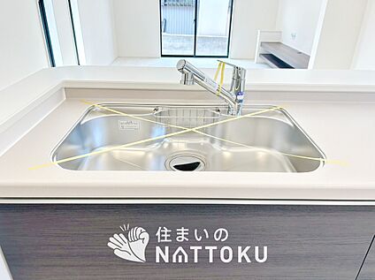 浄水器内臓型ハンドシャワー付シンク