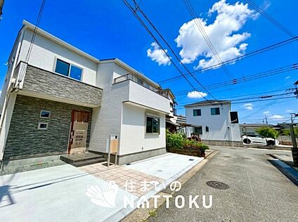 現地写真（前道含む外観）