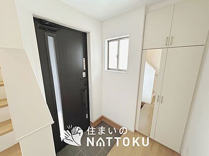 現地写真(玄関)