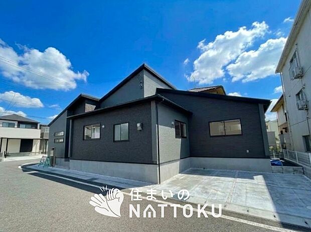 【現地写真(外観)【2号地】】健康被害に配慮したもっとも安全性の高い建材を採用し、シックハウス対策をしております。