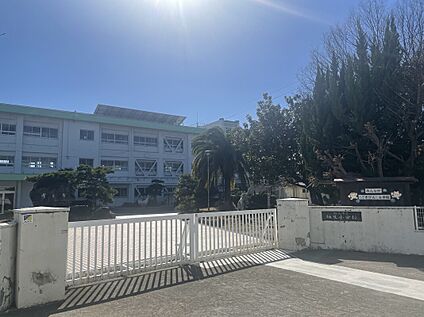 松山市立垣生小学校 1300m(徒歩17分)