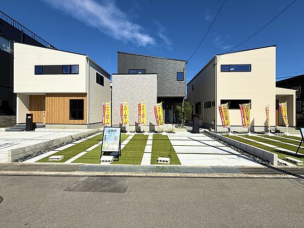 【ご好評につき残2区画！】
■詳細情報をお求めの方は、まずはお電話を！「ホームズを見て」とお問い合わせいただくとスムーズにご案内できます♪
現地（2026年10月）撮影