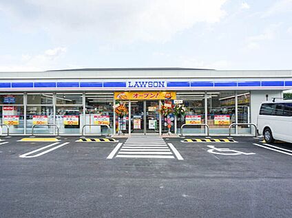 ローソン高槻東上牧一丁目店 約696ｍ(徒歩9分)
