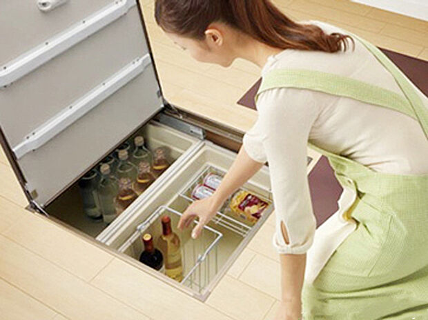 【【床下収納】】キッチンには床下収納つき。キッチンスペースはいつでもスッキリです。