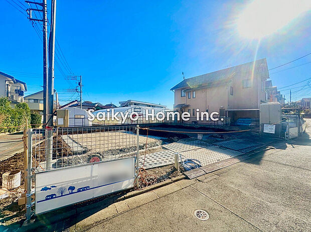 【現地写真】5ｍ道路に面した開放感のある立地です！