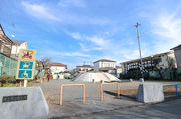 朝日町公園(約70m)