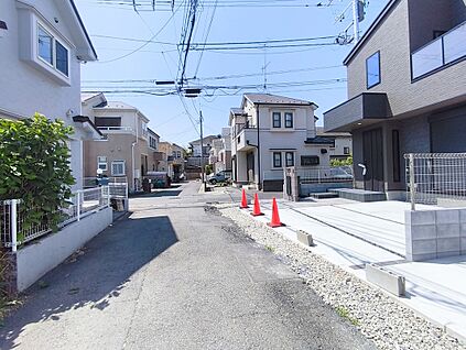 前面道路含む現地写真