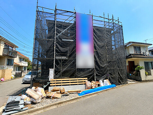 【現地写真】建物の基礎・構造といった目には見えにくい部分もしっかりこだわったお家です。安心して永くお住まいいただけます。
