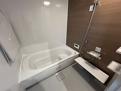 1616サイズ　TOTOサザナ