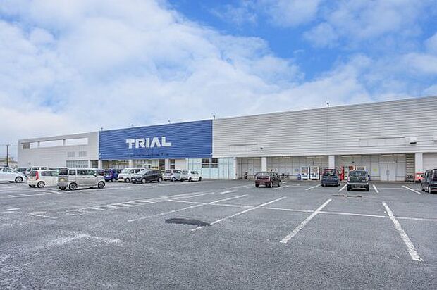 スーパーセンタートライアル 二島店