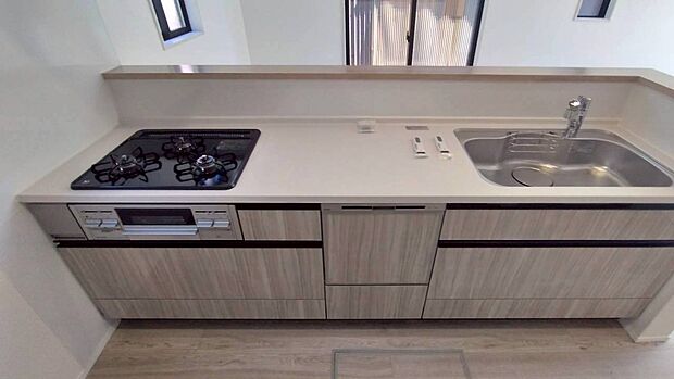 【キッチン】同仕様物件の設備・仕様写真です。実際とは異なる場合があります。