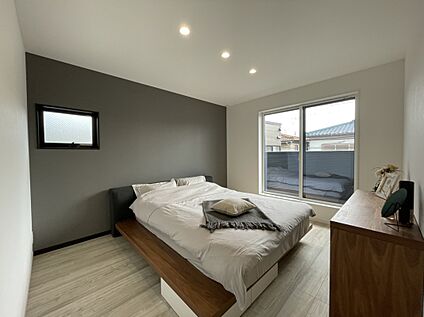 主寝室 (同仕様)