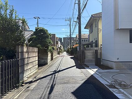 前面道路含む現地写真