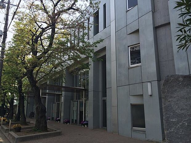 明豊中学校(約700m)