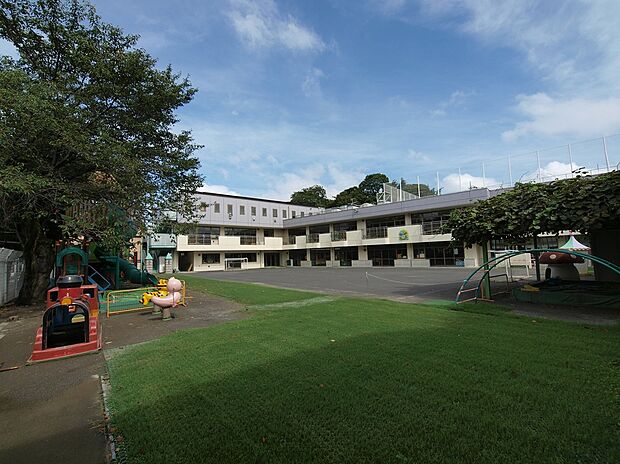 練馬幼稚園(約70m)