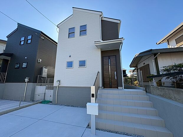 【本日ご案内可能】令和７年１１月完成済！いつでも内覧可能ですよ！