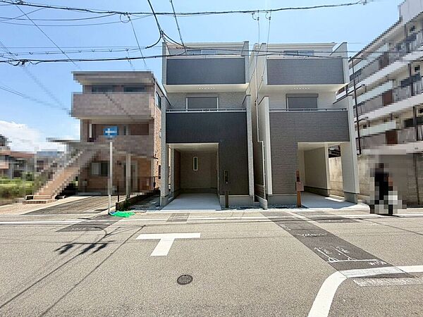 【令和８年３月完成済！全２区画】
南海本線「住ノ江」駅まで徒歩１０分！
綺麗なお住まいで新生活始めませんか♪