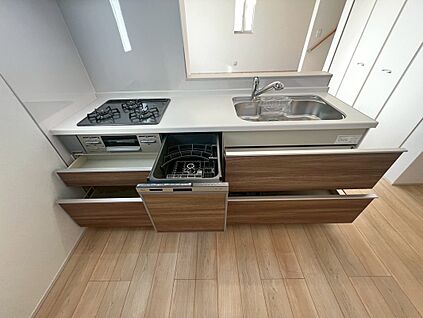 ３口コンロ・浄水器付システムキッチン