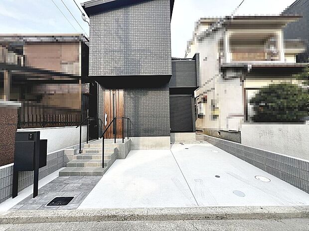 【現地外観写真】内覧予約は当日から承っております！お気軽にお問い合わせ下さいませ♪