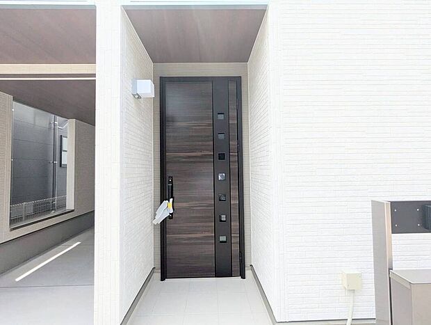 【エクセランス(2号棟)】東向きにつき日当たり良好!たっぷりの陽光に包まれる明るい住まいに気持ちも明るくなりますね♪