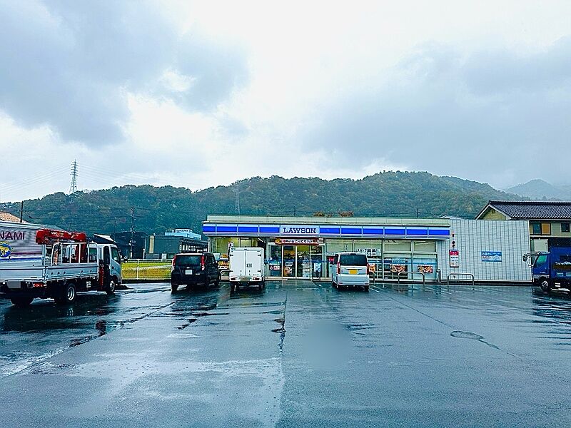 ローソン小浜和久里店