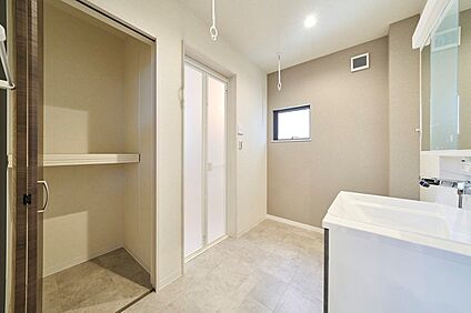 洗面脱衣室収納