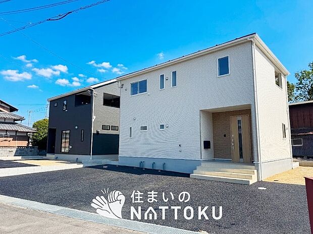 現地写真(街並み)
全3邸
駐車2台可能