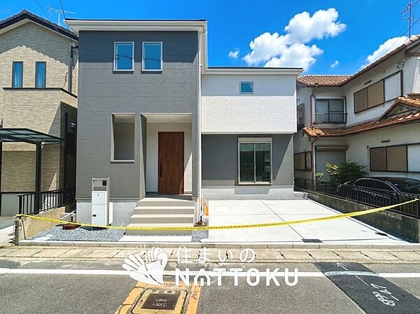 現地写真（外観）
限定１邸
駐車２台可能
