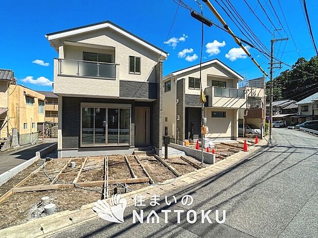 現地写真(街並み)
全3邸
駐車2~3台可能